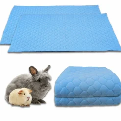 NEO SOLVO - Lot de 2 - tapis qui remplace la litière pour cochon d'inde et lapin - absorbant, imperméable, passe en machine 105 x 105 cm