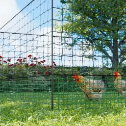 SWEEEK - Kit filet clôtures pour poules 50m avec 14 piquets double pointes. Modulable. Porte d'accès. Sardines incluses